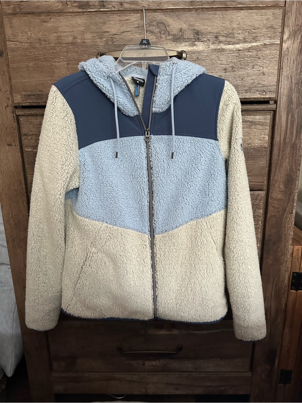 Khul hooded fleece jacket